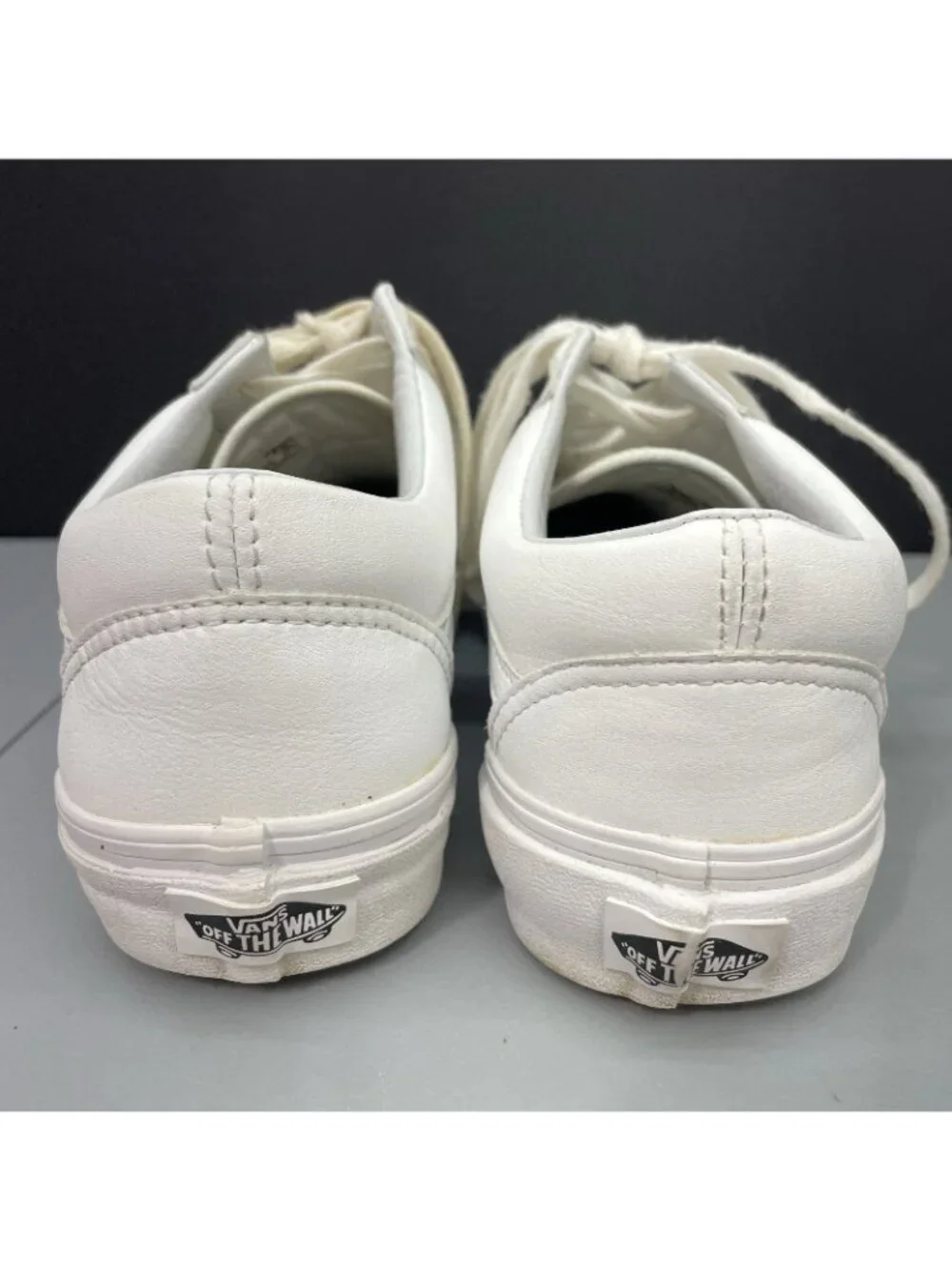 Vans Old Skool Sneakers Shoes Athletic Leather White Womens 7
